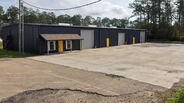 44212 Stein Road - High Visibility Industrial With Billboard thumbnail 2
