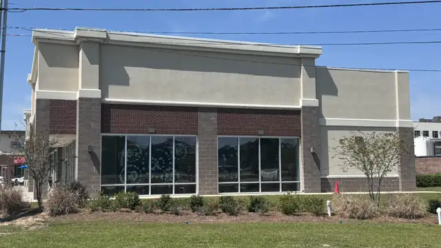 1752 Lindberg Dr thumbnail 5