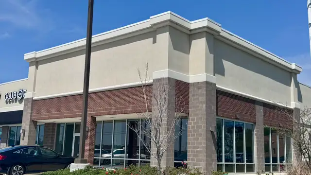 1752 Lindberg Dr thumbnail 4