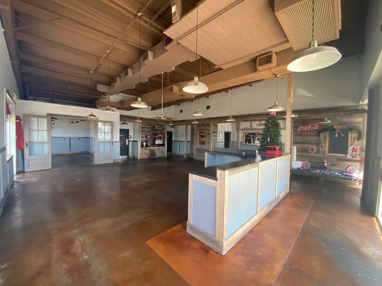 Unit A - 2108 W Thomas St
