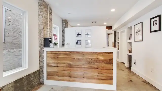 4530 Magazine Street thumbnail 2