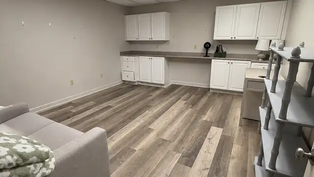 671 Rosa Ave thumbnail 4