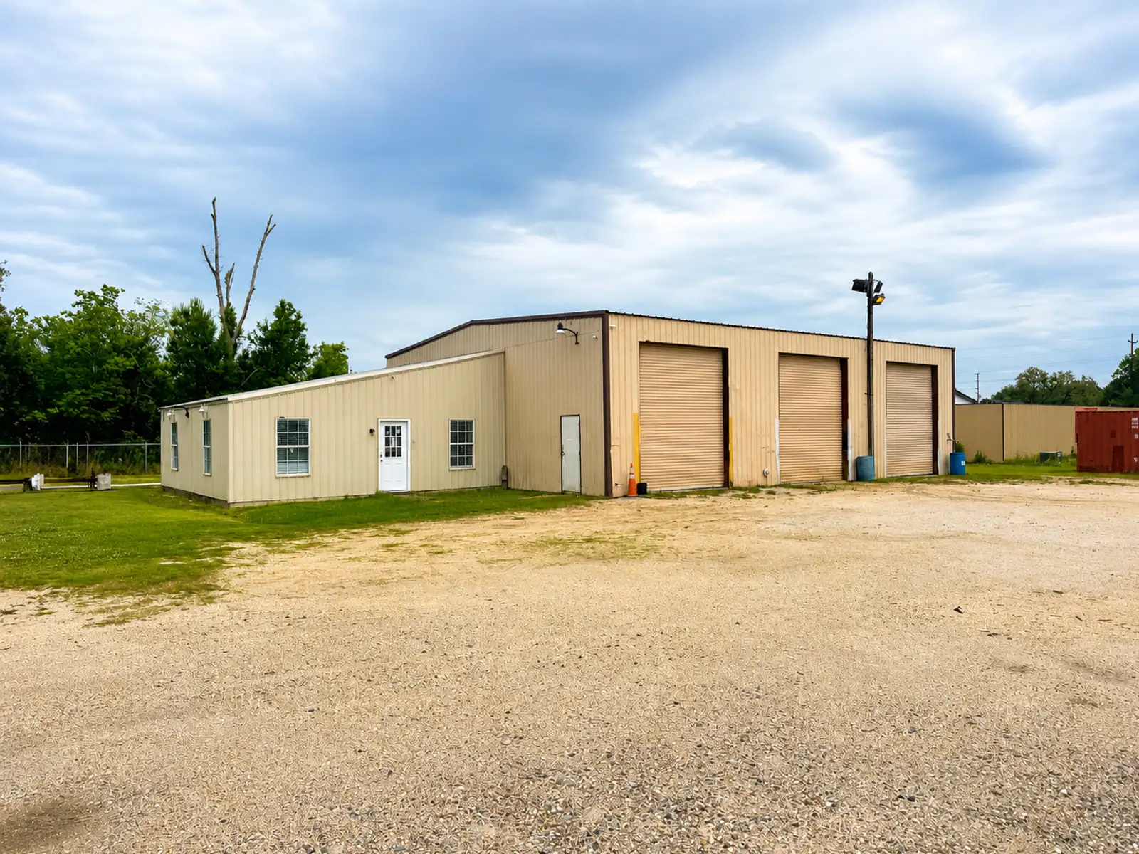 4407 Opelousas St image 1