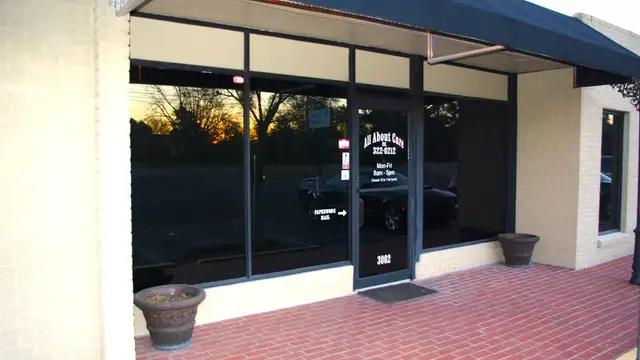 Former State Farm Space thumbnail 2