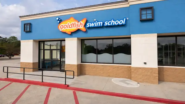 Suite 1 - Goldfish Swim School image