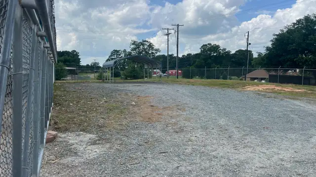 240 Corporate Drive thumbnail 5