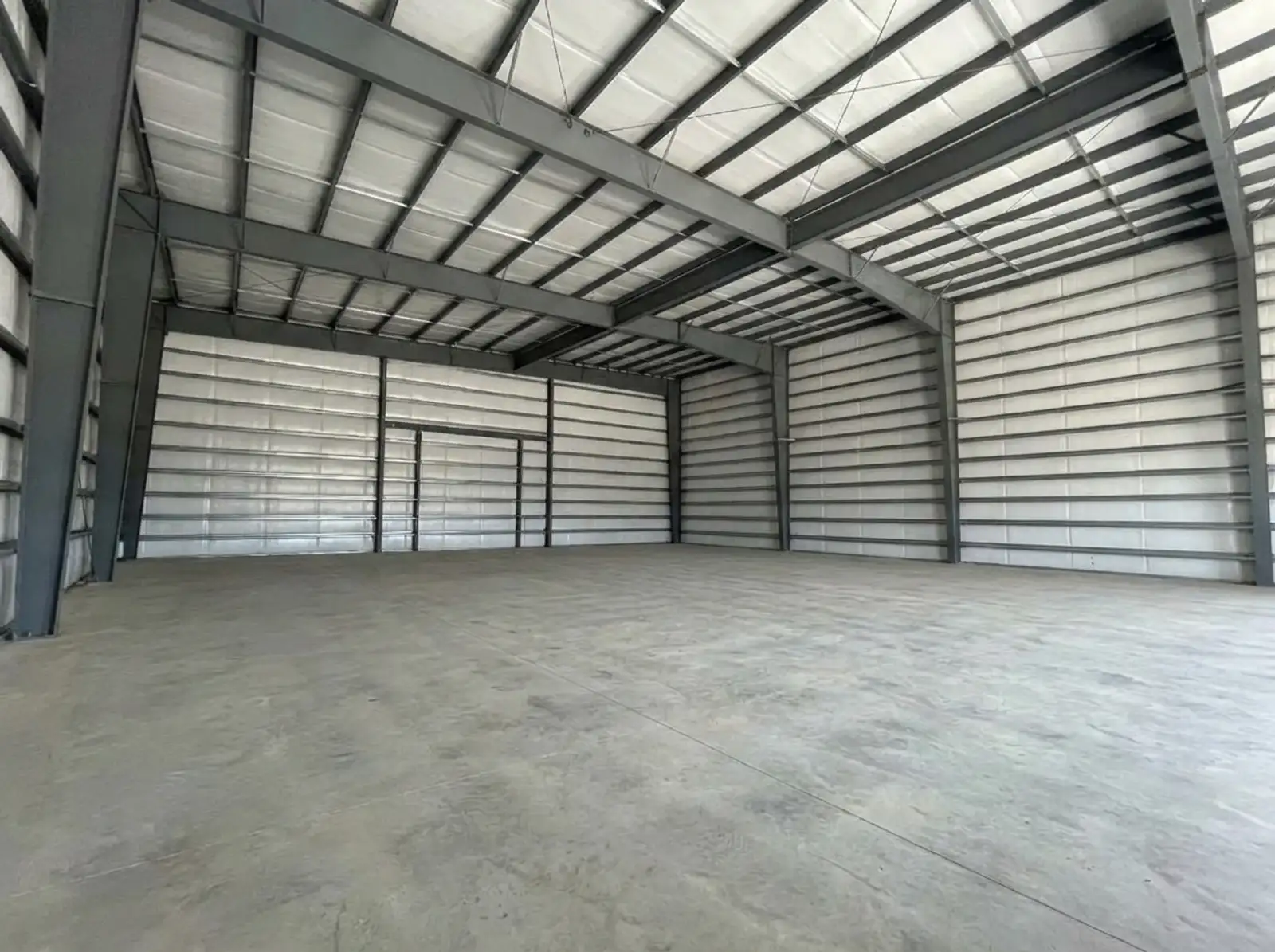 Suite 6 - 34' Eave Office Warehouse Port Allen, LA