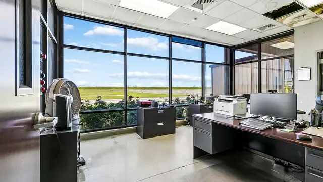 Venice Heliport For Sale thumbnail 5