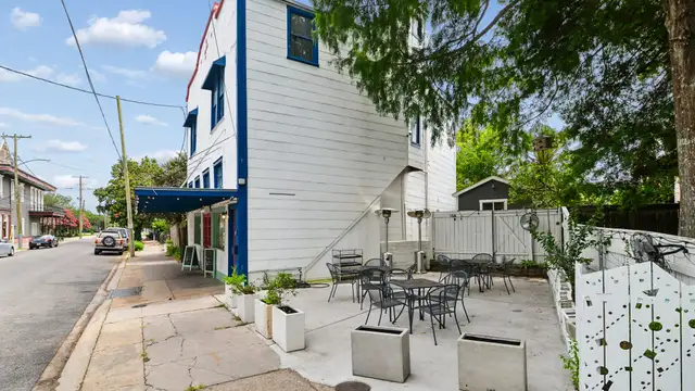323 Verret St thumbnail 2