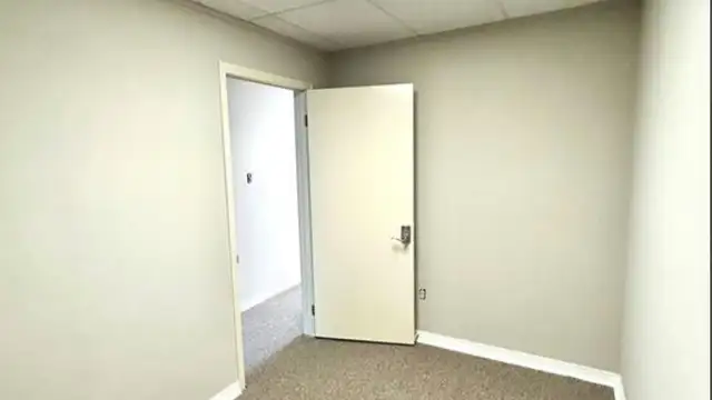 Southfield Commons Upper Level Leasing thumbnail 3