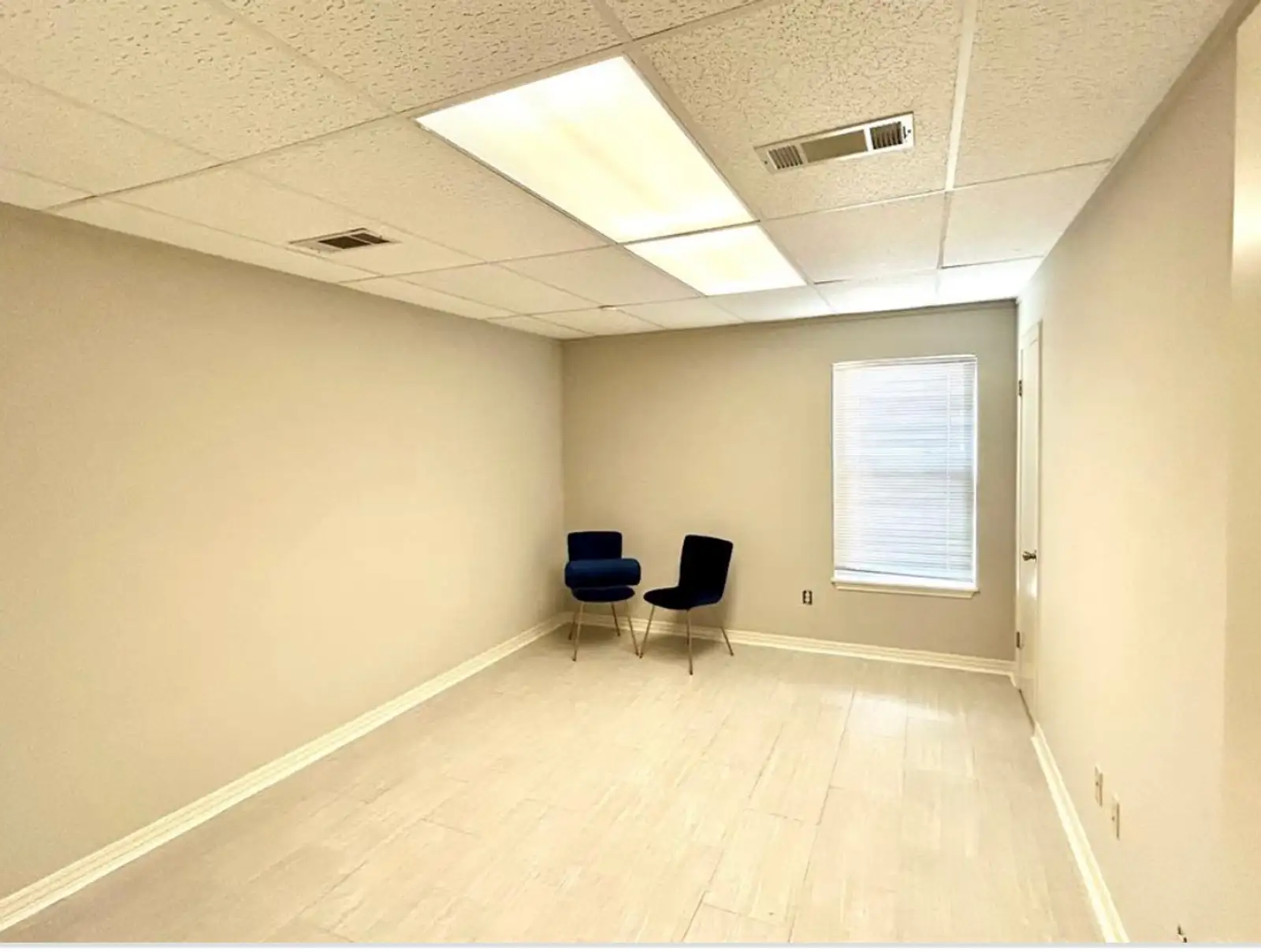 Southfield Commons Upper Level Leasing image 7