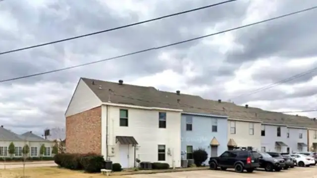View image 11