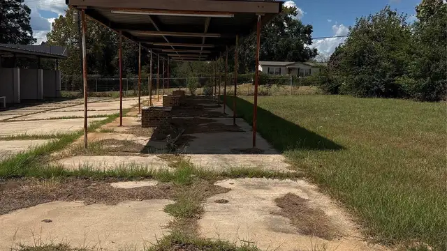 155 Oak Hill Rd thumbnail 3