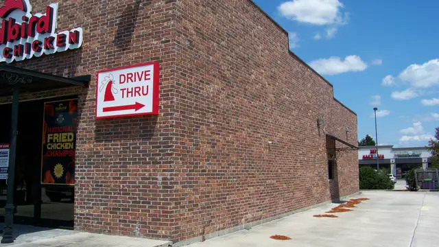 Retail End Cap With Drive Thru for QSR thumbnail 3