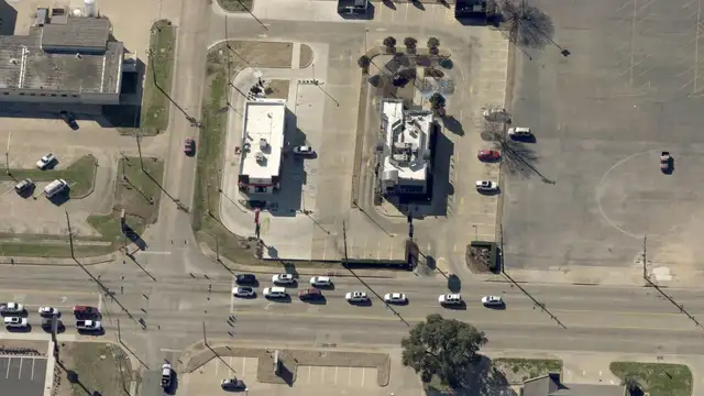 411 Keyser Ave thumbnail 2