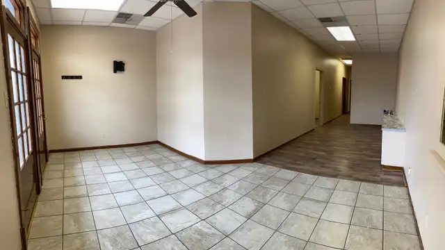Office for lease thumbnail 5