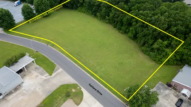 106 Fairlane Dr thumbnail 2