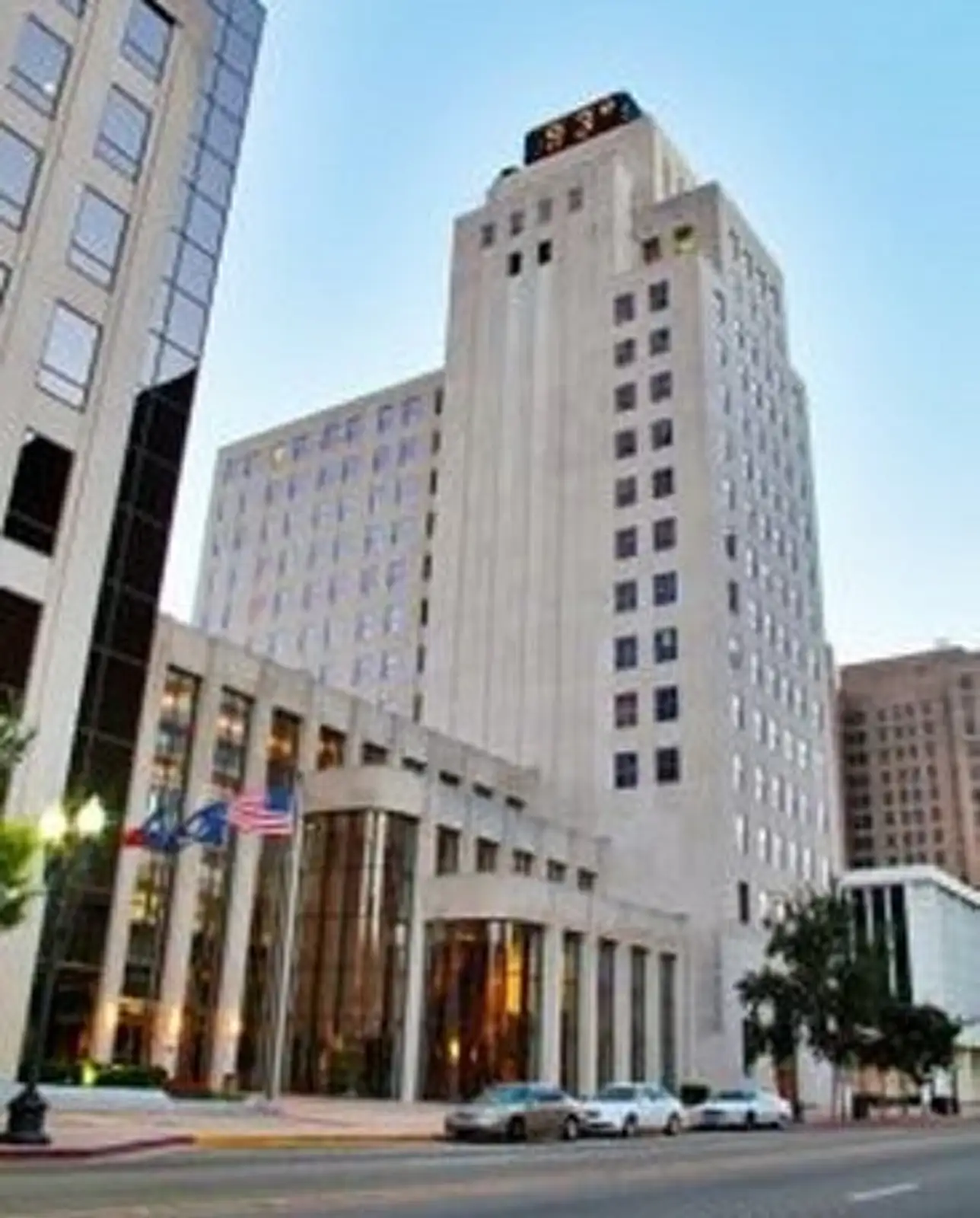 Regions Bank Building image 14