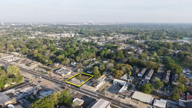 REDUCED - Motivated ≈ 0.5 Acre Tract w. 100' Frontage thumbnail 4