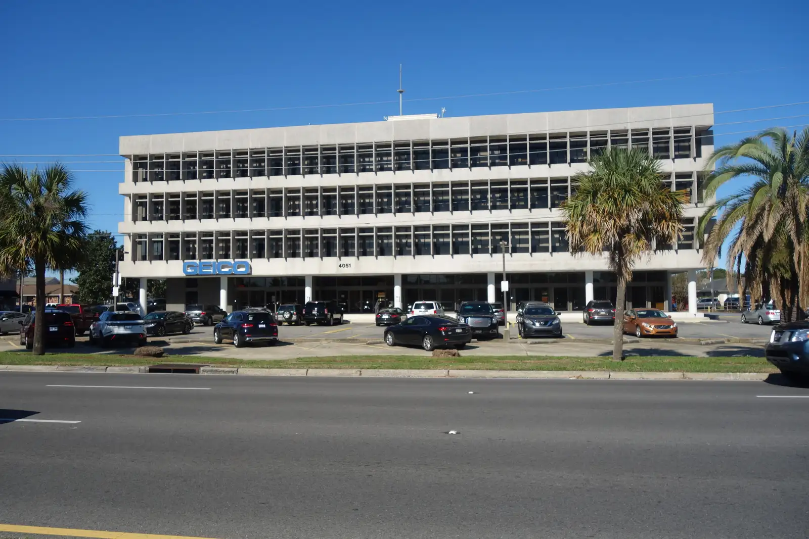 4051 Veterans Blvd image 1