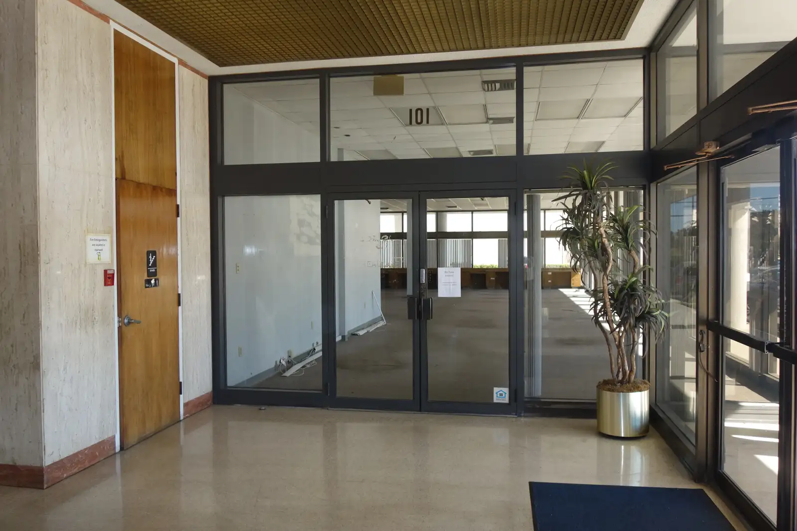 4051 Veterans Blvd image 4