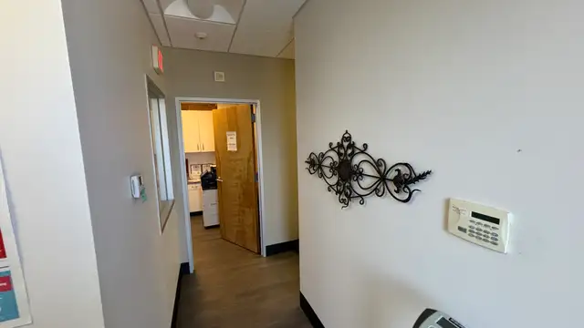 Medical Office for Lease thumbnail 5