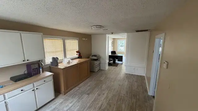 31625 LA-22 thumbnail 5