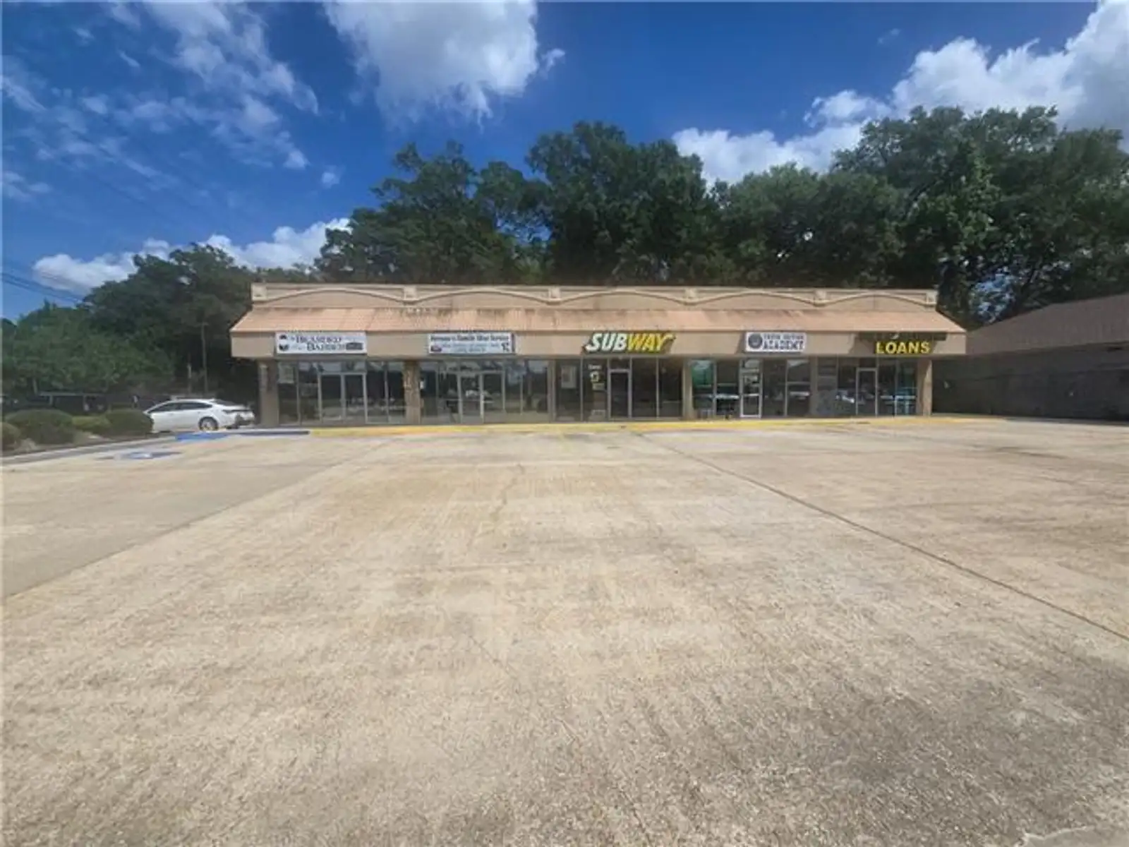 344 S Morrison Blvd