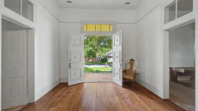 908 N Marchand Ave thumbnail 4