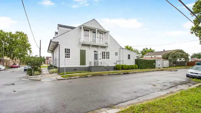 5 Unit Apartment Complex Near Fair Grounds thumbnail 2
