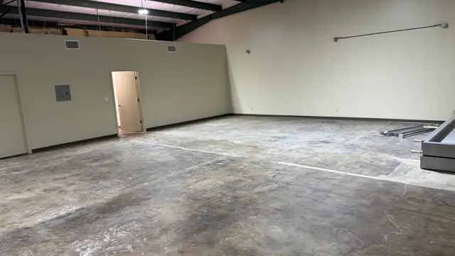 Canebrake Warehouse Space thumbnail 4