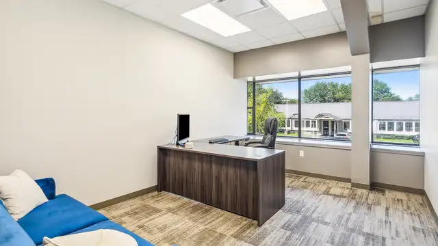 Premium Renovated Office Space on Riverside thumbnail 5