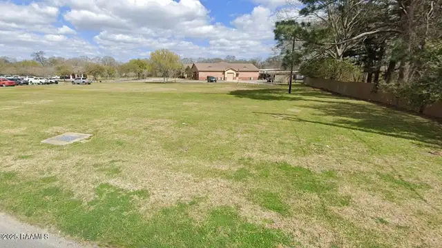 1012 Foreman Drive .81 Acre Lot thumbnail 2