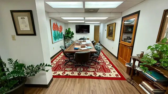 300 - Lakeview Professional Office/Medical thumbnail 2
