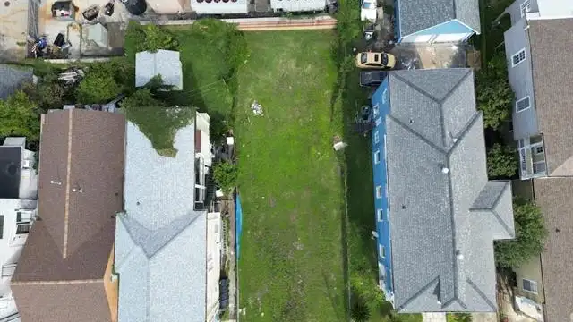 2245 Baronne St thumbnail 3