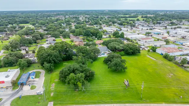 3224 W Pinhook Rd thumbnail 4