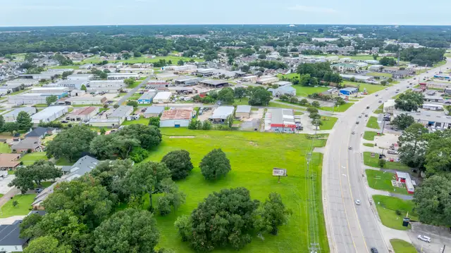3224 W Pinhook Rd thumbnail 3