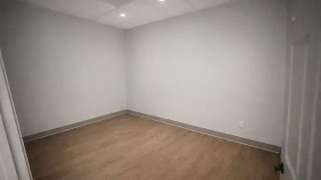 Suite 2 - 5555 Canal Blvd thumbnail 5