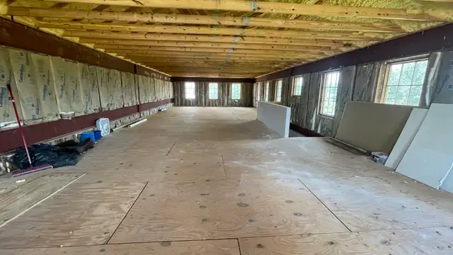 Building B South - Oak Crossing thumbnail 3