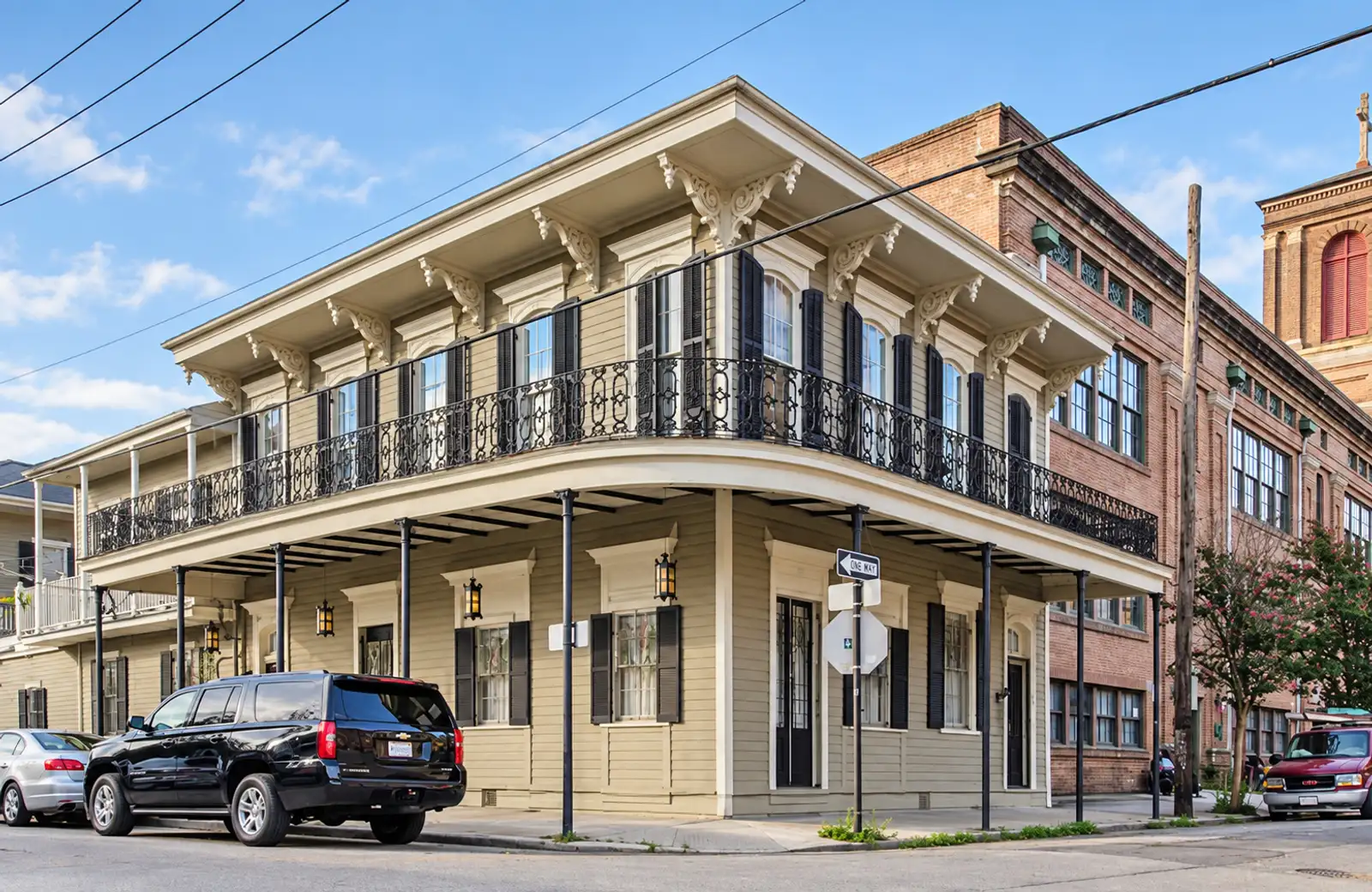 Lower Garden District 6-Plex For Sale