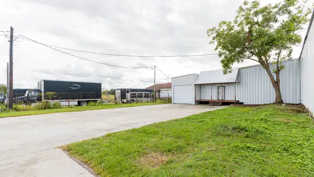 4824 Pontchartrain Dr thumbnail 5