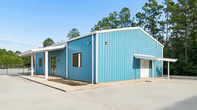 106 Haydon Oaks Dr thumbnail 2