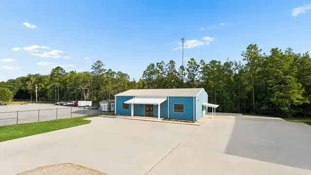 106 Haydon Oaks Dr thumbnail 3
