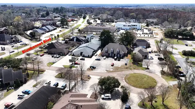 10528 Kentshire Ct thumbnail 4