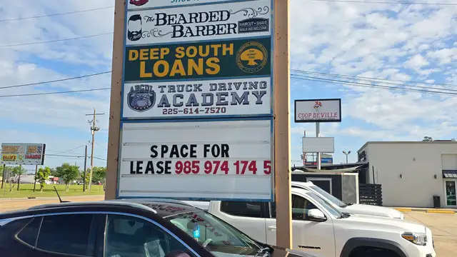 343 S Morrison Blvd thumbnail 2
