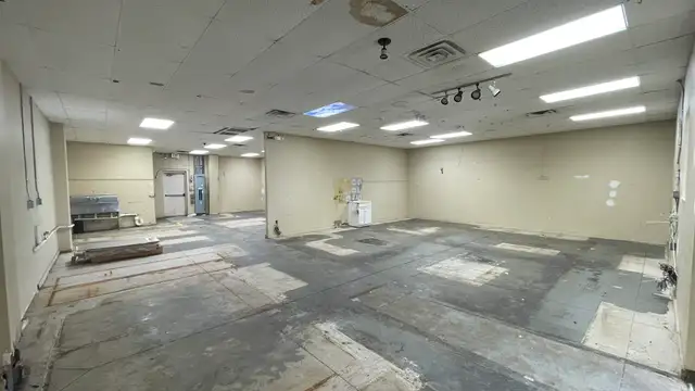 Suite 101 - Bayou Bend Plaza - Lafayette, LA thumbnail 5