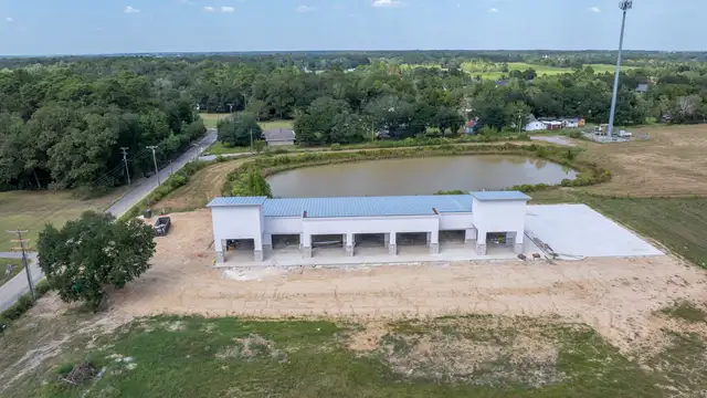 2433 Rice Capital Pkwy E thumbnail 3