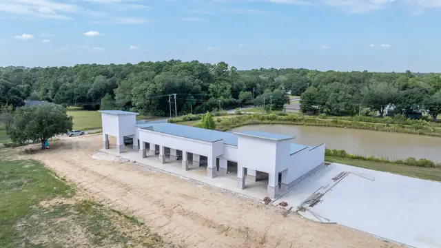 2433 Rice Capital Pkwy E thumbnail 2