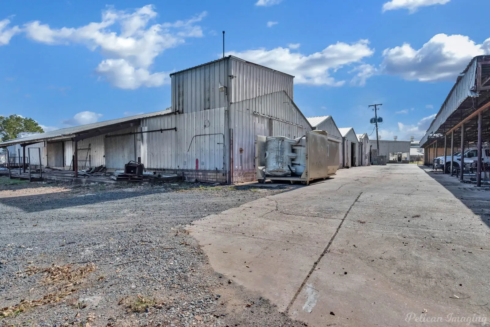 250 Montgomery St image 23