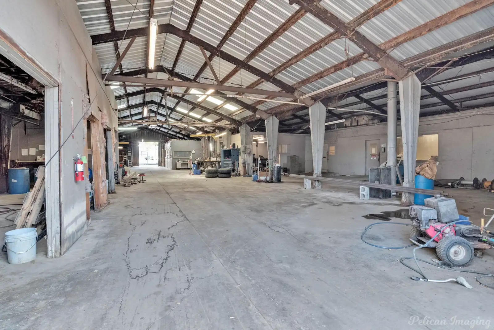 250 Montgomery St image 14